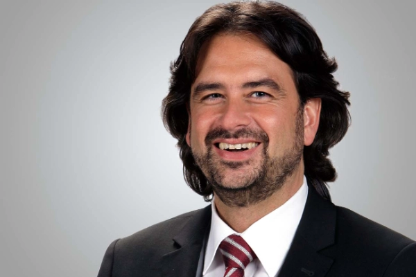 Roland Eckl, President of Heraeus Noblelight